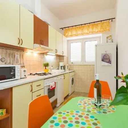 Ploce - One-bedroom With Sea View - Zupska 1 Street Apartment *