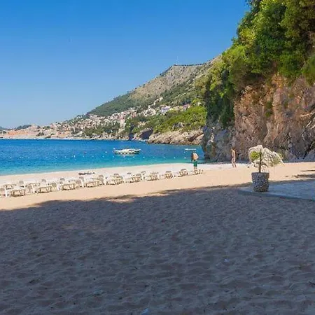 Daire Apartment Natasha - One-Bedroom Apartment With Sea View *