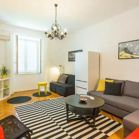 Ploce - One-bedroom With Sea View - Zupska 1 Street Apartment